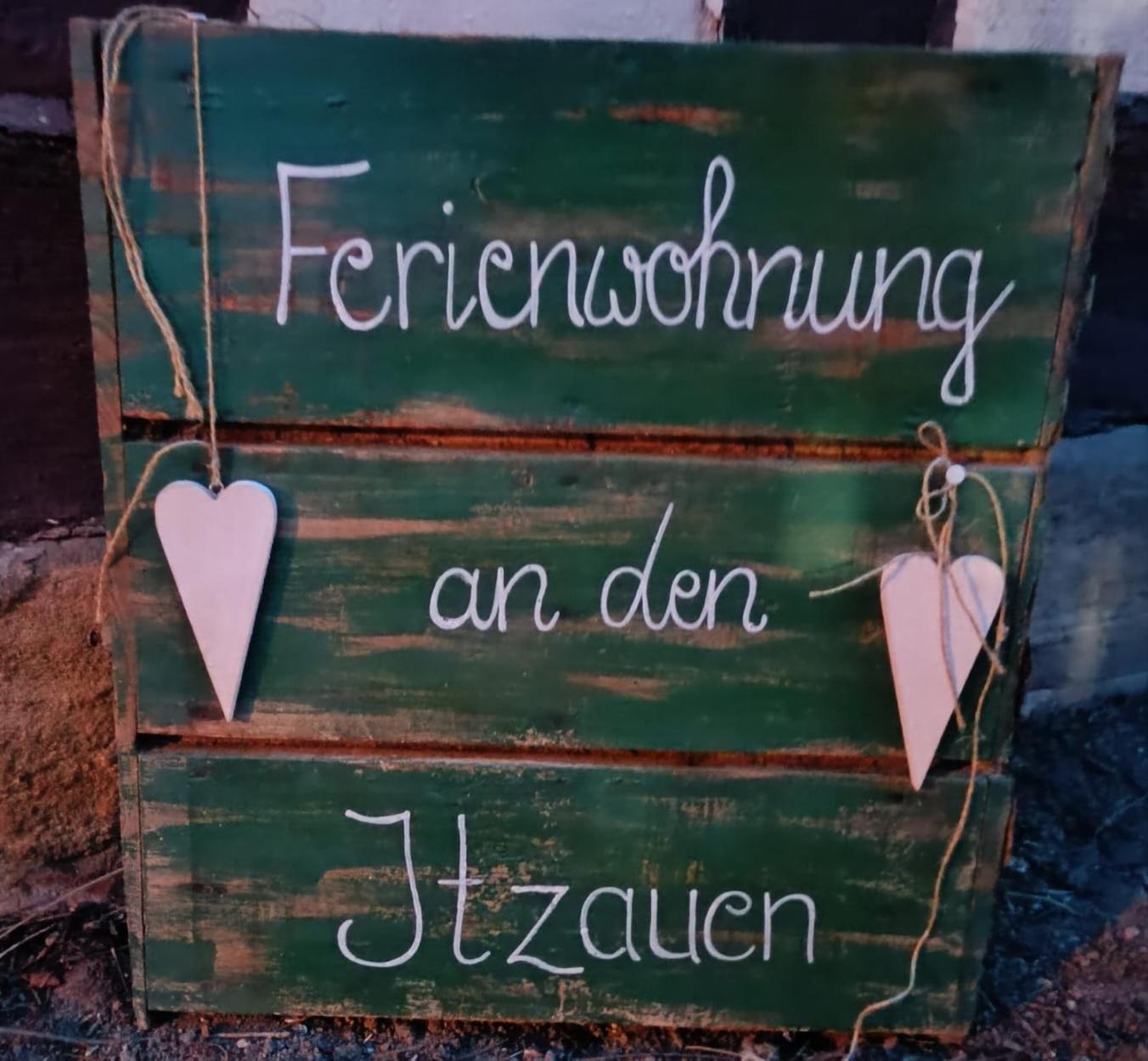 Ferienwohnung An Den Itzauen Großheirath エクステリア 写真
